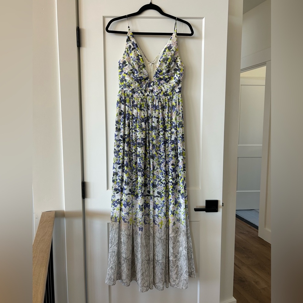Everly Floral Maxi Dress - Size Small
